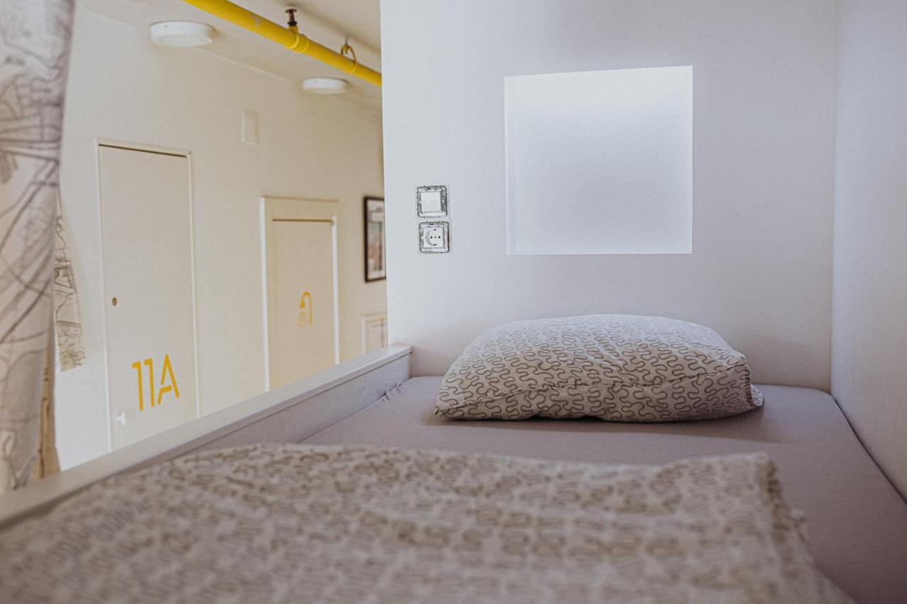 Private Rooms At Hostel63 Ζάγκρεμπ Εξωτερικό φωτογραφία