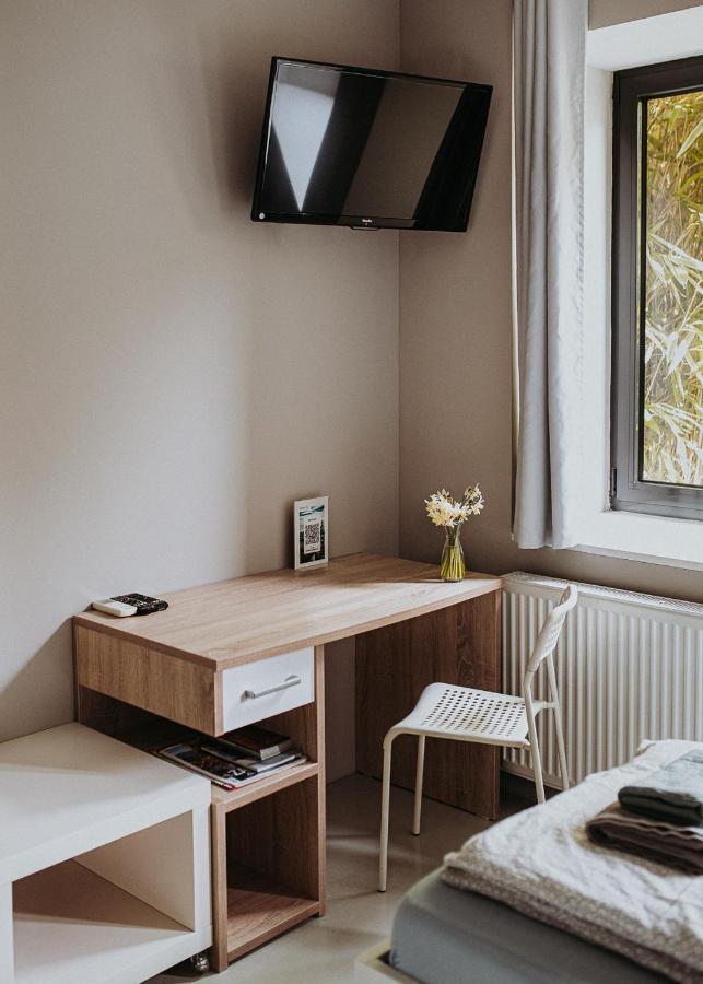 Private Rooms At Hostel63 Ζάγκρεμπ Εξωτερικό φωτογραφία