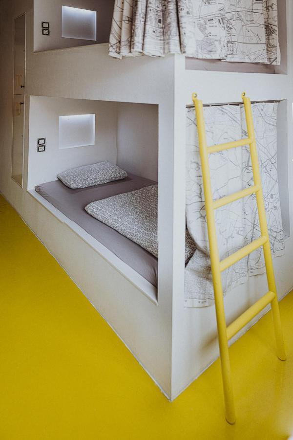 Private Rooms At Hostel63 Ζάγκρεμπ Εξωτερικό φωτογραφία