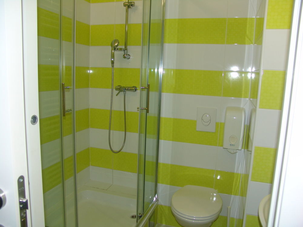 Private Rooms At Hostel63 Ζάγκρεμπ Εξωτερικό φωτογραφία